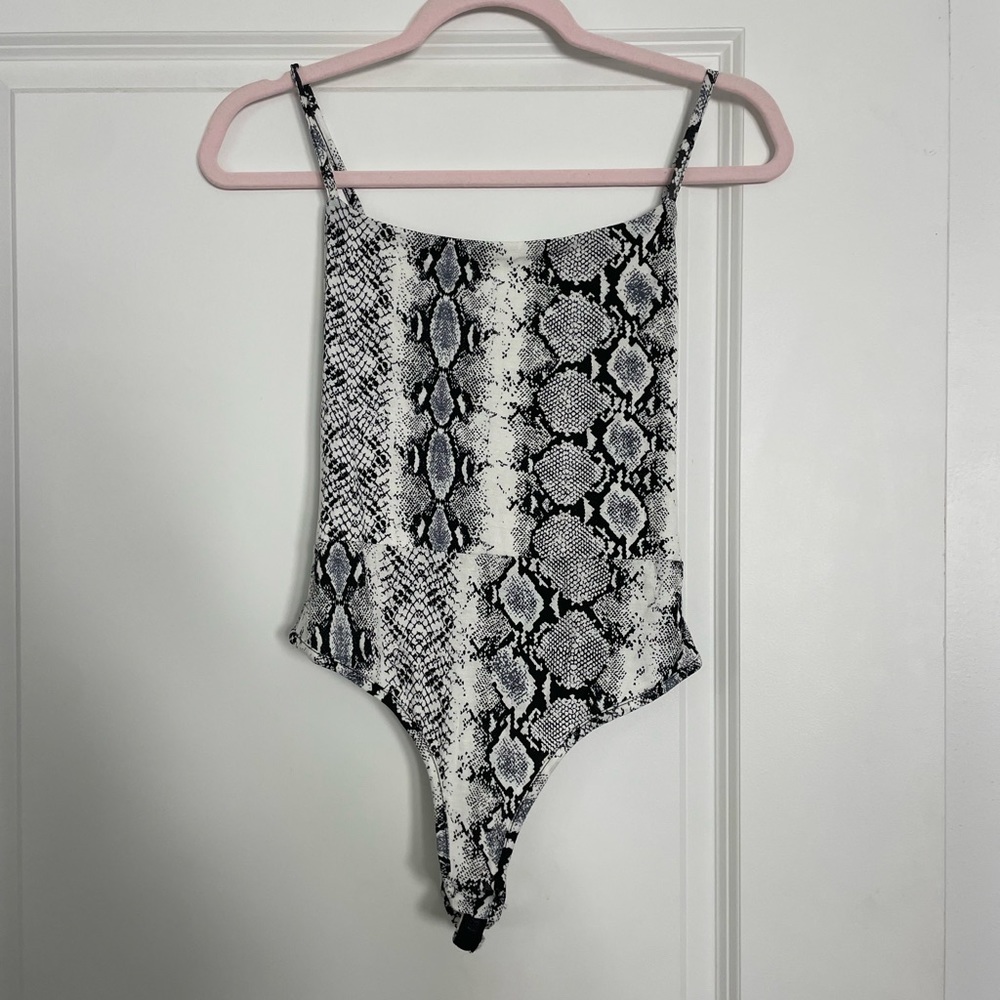 Pretty Little Thing Snakeskin pattern bodysuit